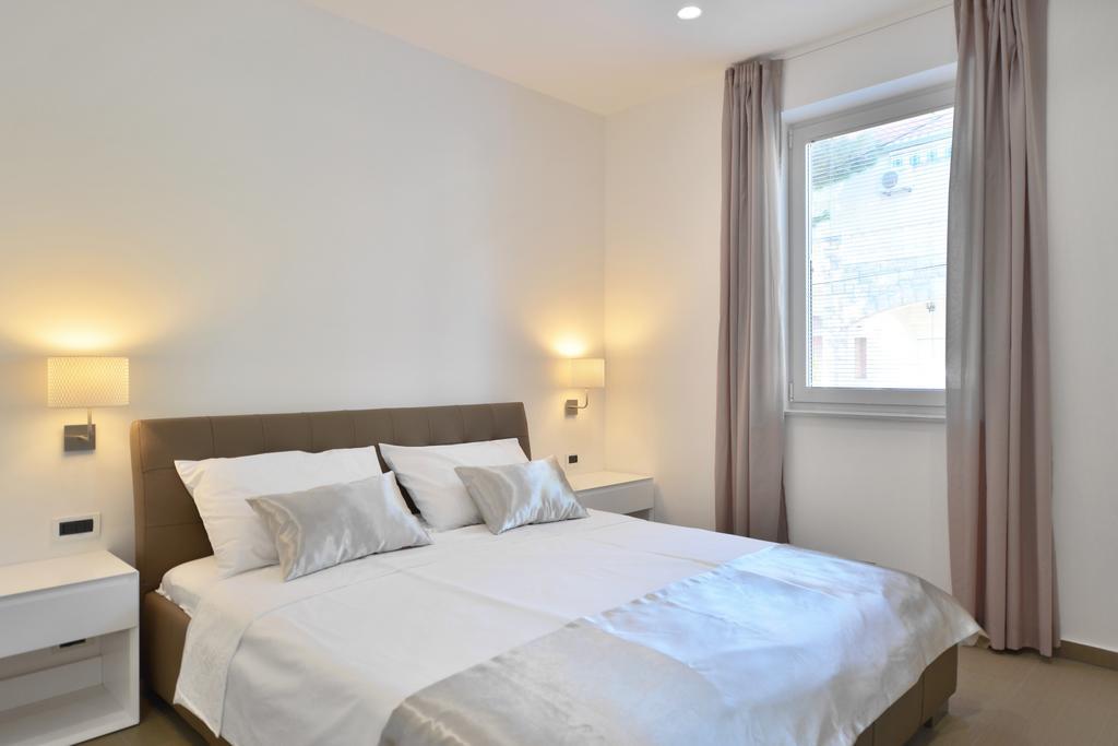 Chiponsky One - 5 Star Beachfront Property Bol Luaran gambar