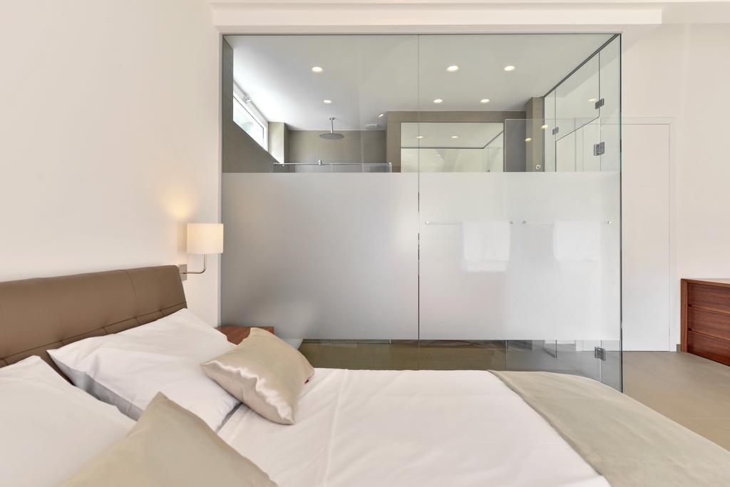 Chiponsky One - 5 Star Beachfront Property Bol Luaran gambar